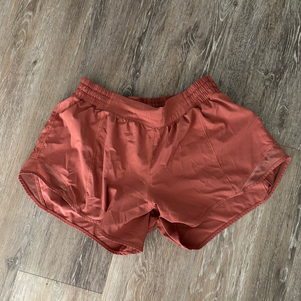 LuLuLemon Hotty Hot Low Rise 4' Shorts